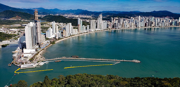 Tourist town Balneario Camboriu,in the state of Santa Catarina.And known as the Brazilian Dubai for its large buildings,it has a charm that mixes beach,nature and gastronomy