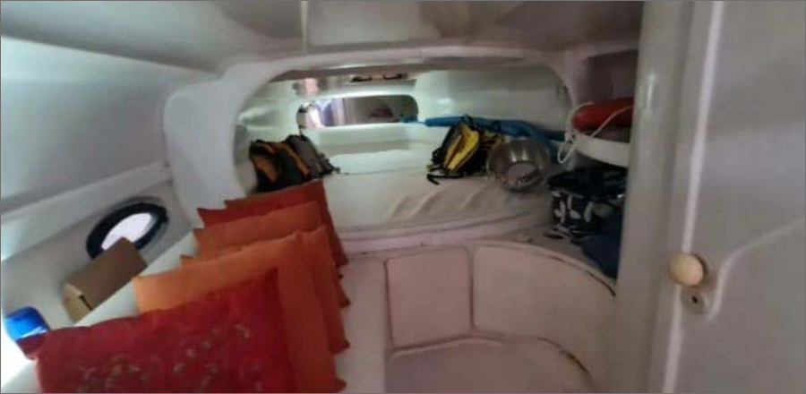 Aluguel de Lancha em Bertioga- Runner 33- 15 (6)