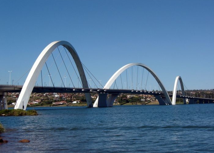 aluguel-de-lancha-em-lago-paranoá-brasília
